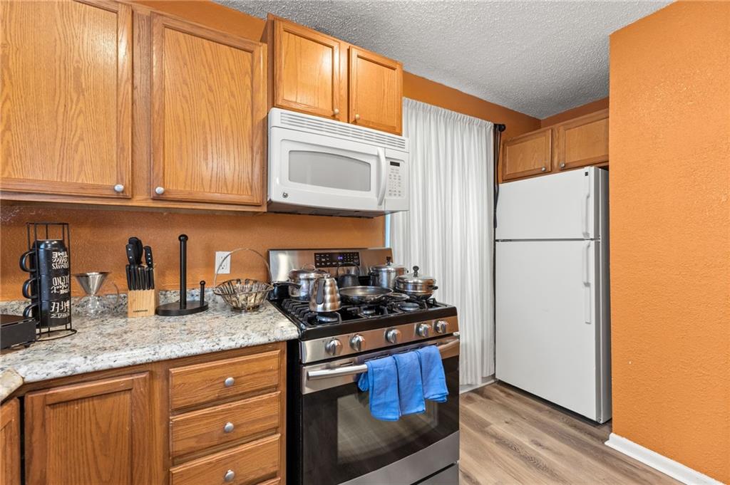 3435 Euclid Avenue Property Photo 14