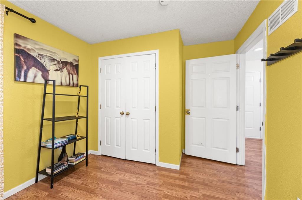 3435 Euclid Avenue Property Photo 16