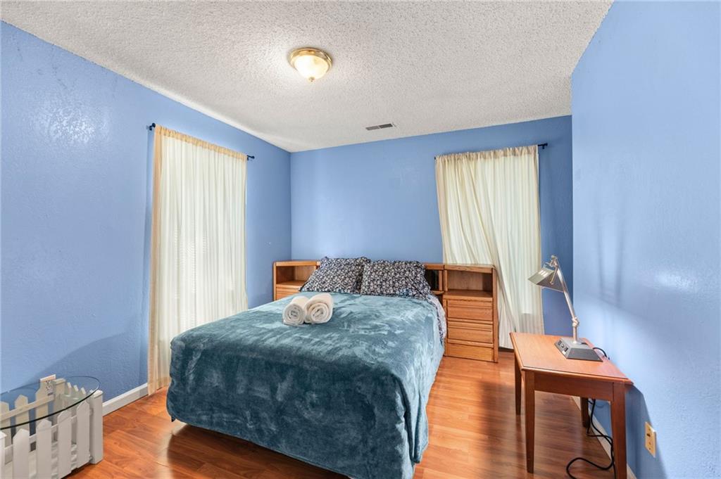 3435 Euclid Avenue Property Photo 20