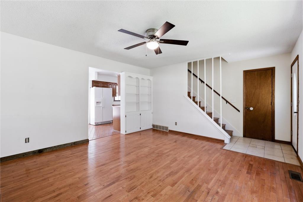 6718 Brink Street Property Photo 6