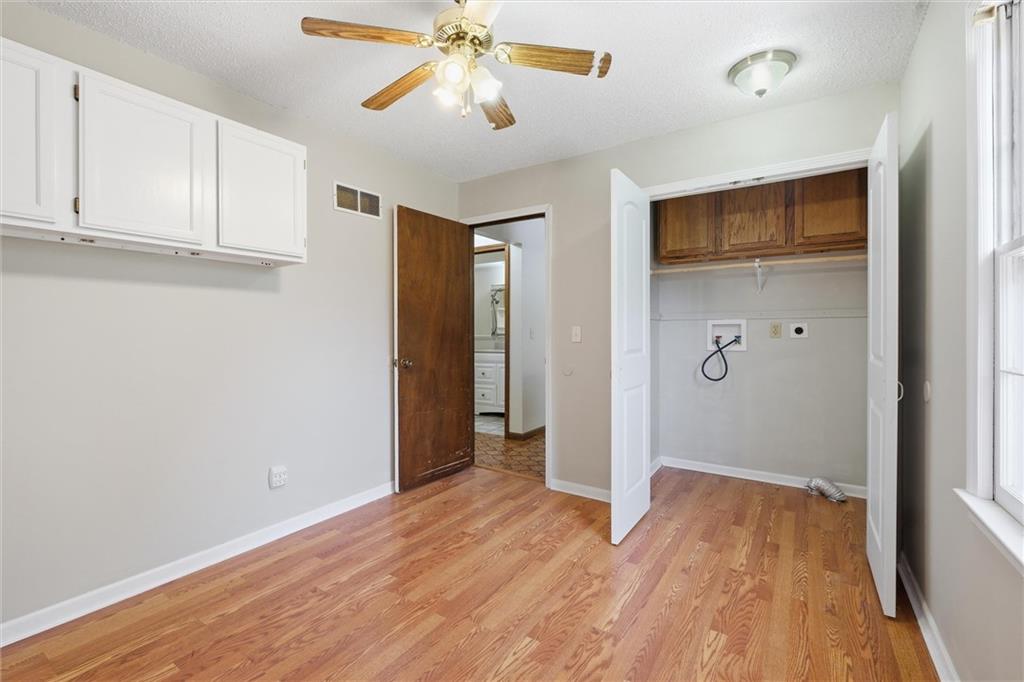 6718 Brink Street Property Photo 23