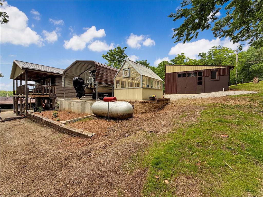 28251 Shore Road Property Photo 3