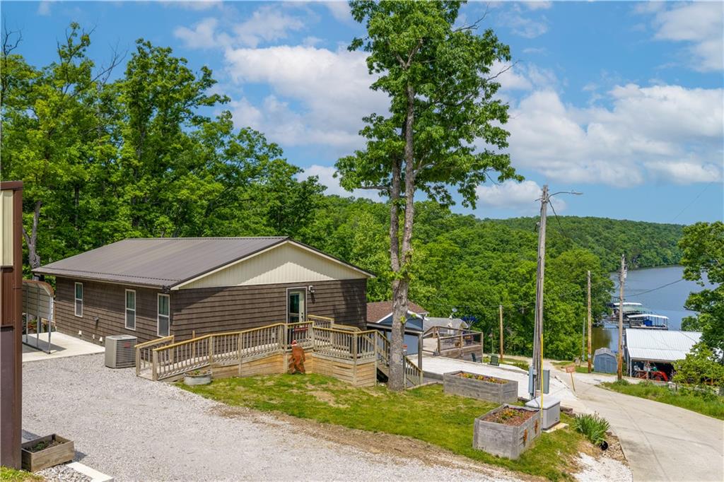 28251 Shore Road Property Photo 7