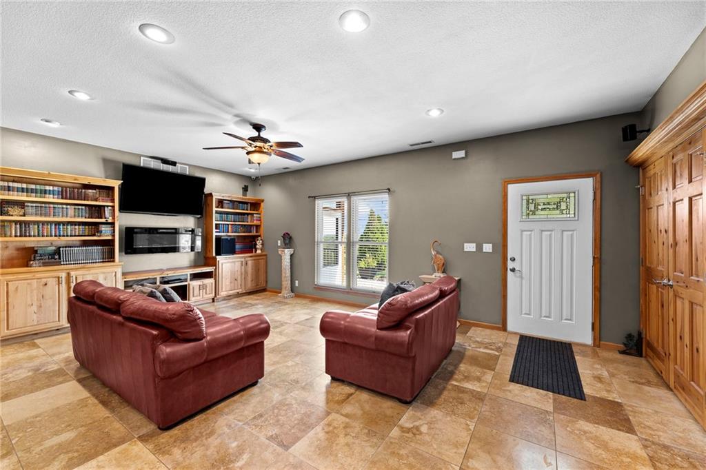 28818 W 303rd Street Property Photo 10
