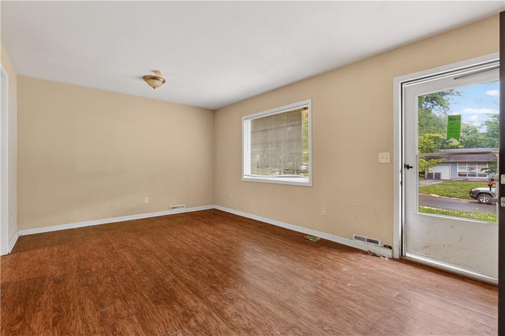 11401 Palmer Avenue Property Photo 5