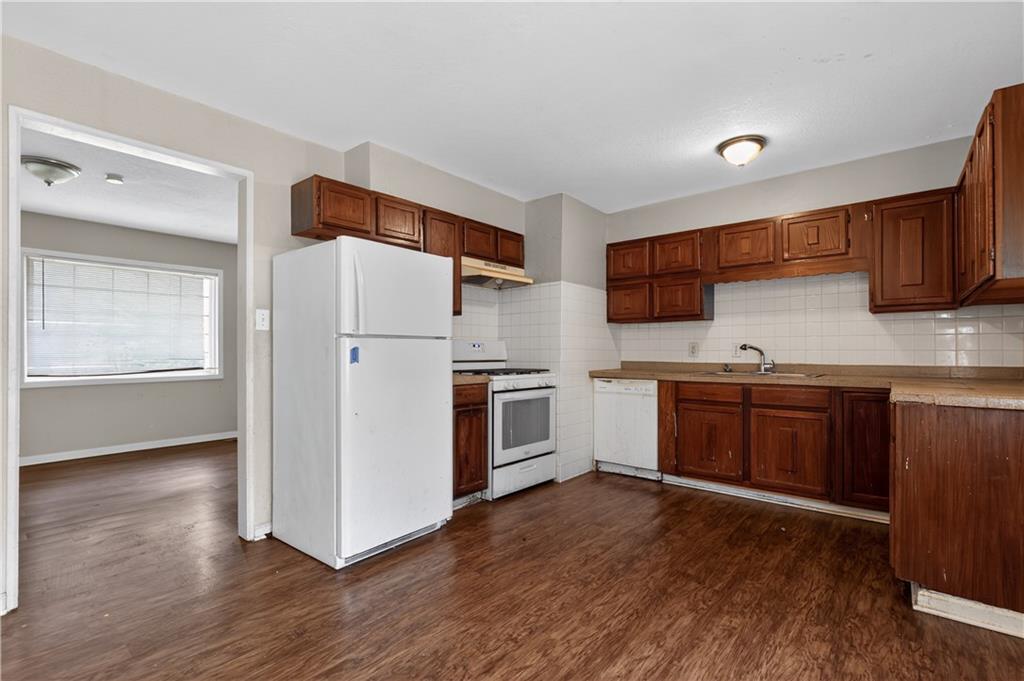 11401 Palmer Avenue Property Photo 8