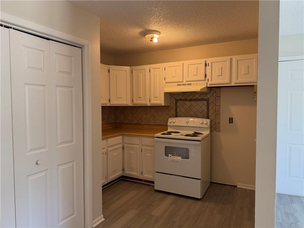 1100 Colonial Drive Property Photo 8