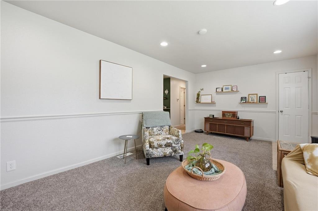 7305 James A Reed Road Property Photo 11