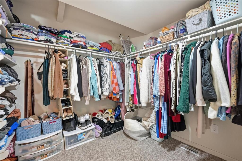 7305 James A Reed Road Property Photo 25