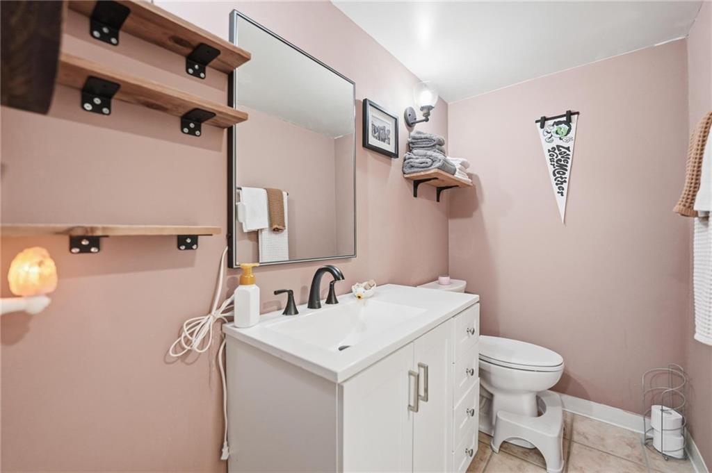 7305 James A Reed Road Property Photo 27