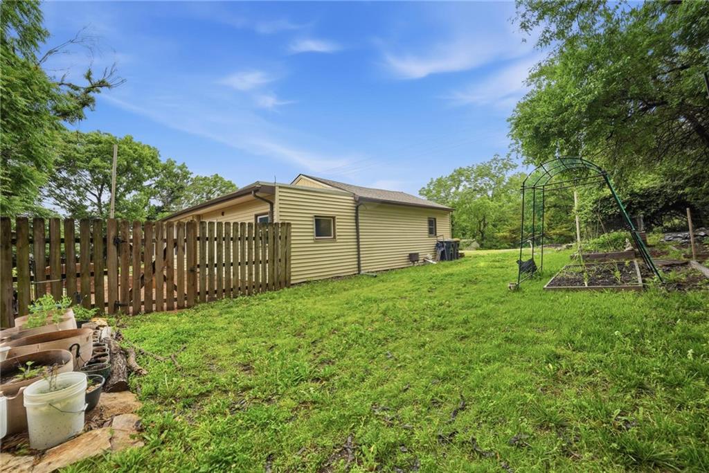 7305 James A Reed Road Property Photo 33