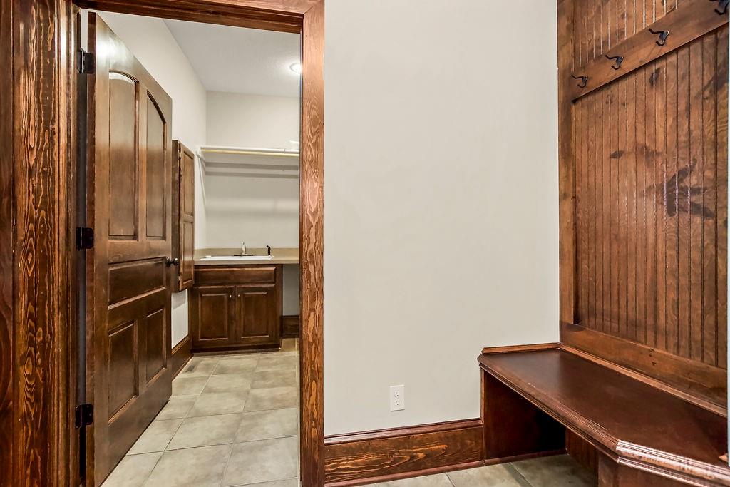 6817 Millbrook Street Property Photo 16