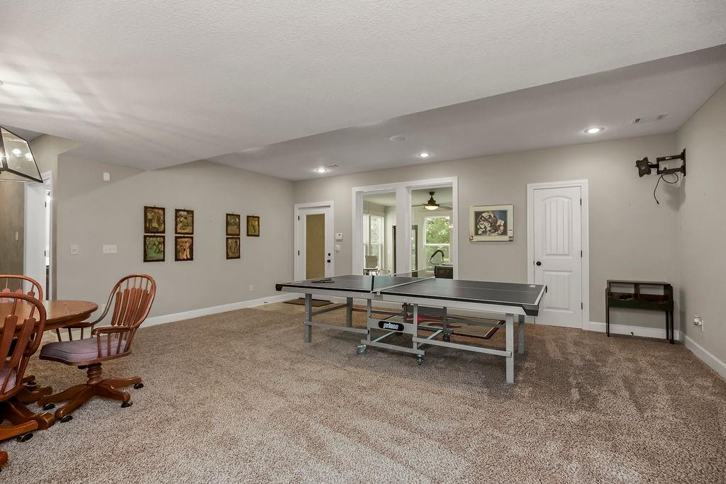 6817 Millbrook Street Property Photo 25