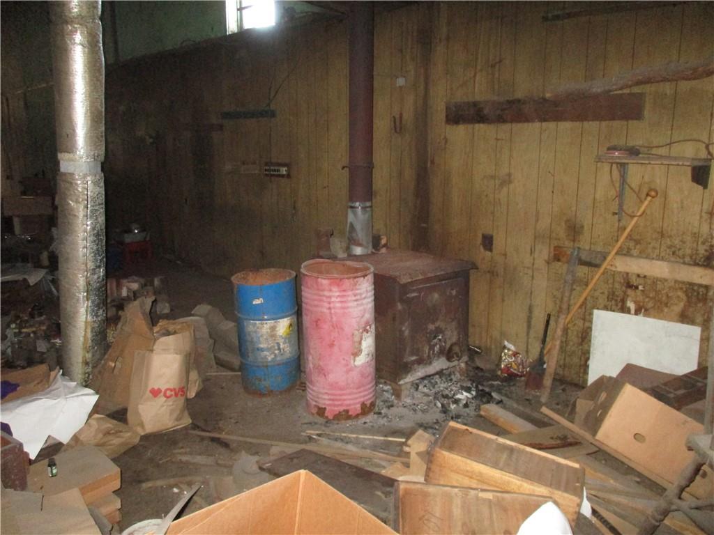 401 S Main Street Property Photo 5