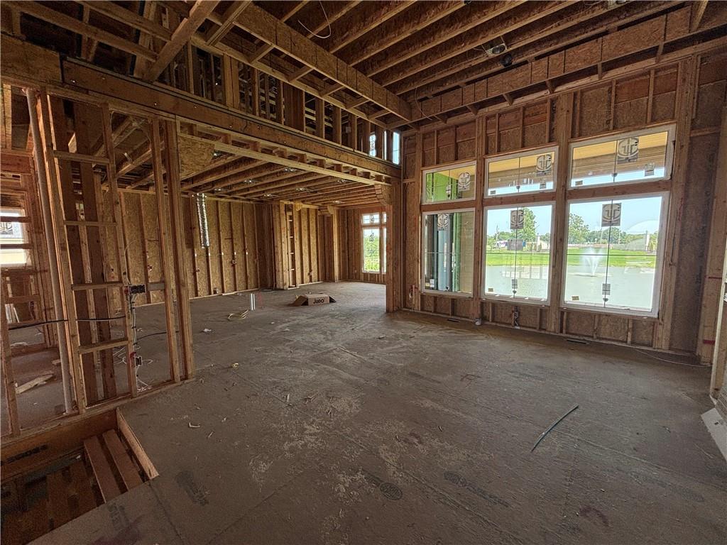 9706 W 175th Terrace Property Photo 7