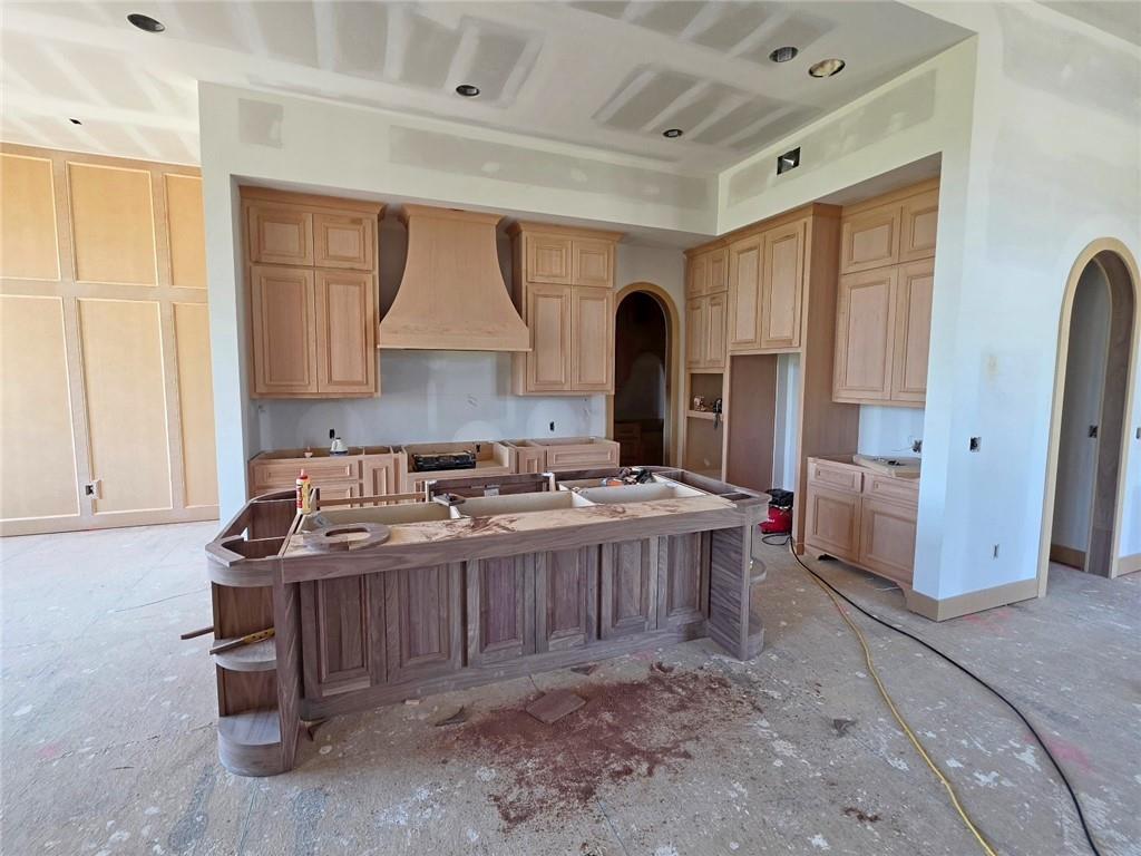 11203 S Sunray Drive Property Photo 3
