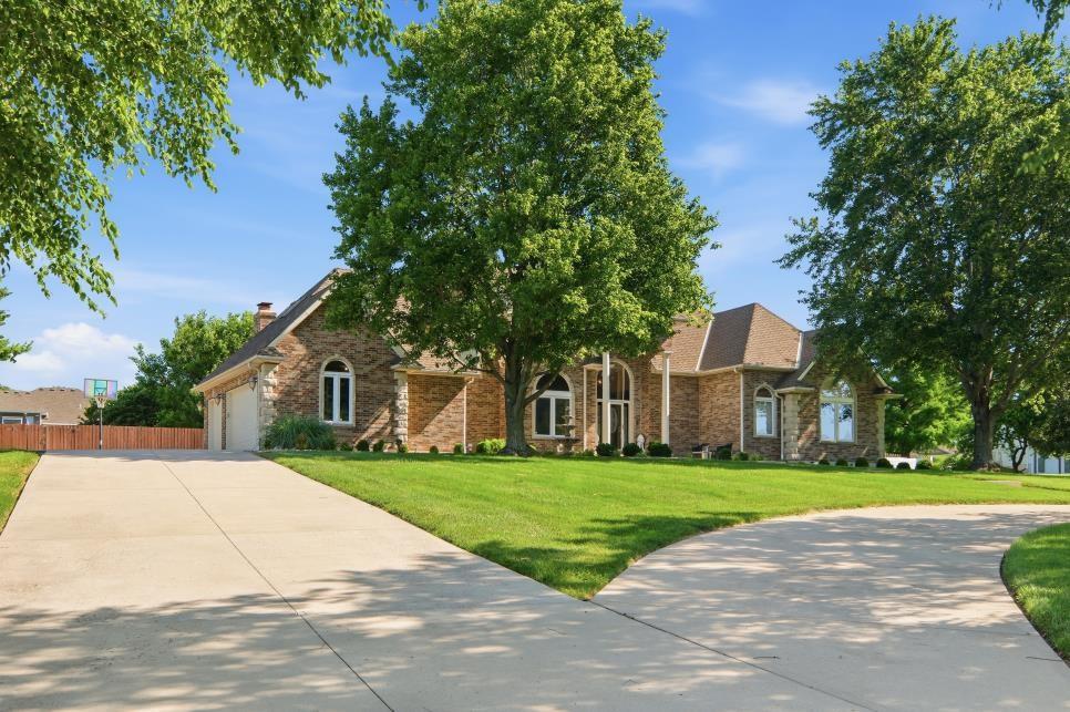 15586 Cedar Lane Property Photo 4