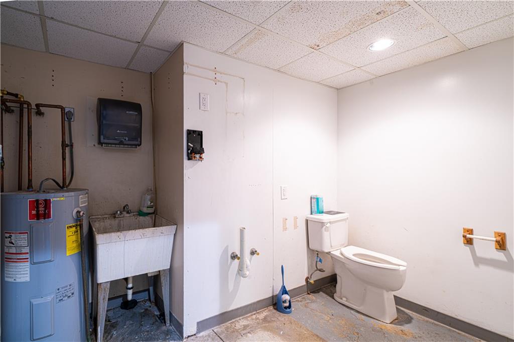 4402 S 40th Street Property Photo 30