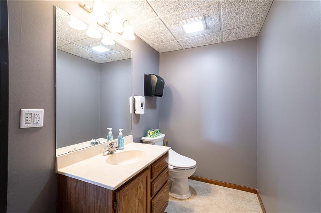4402 S 40th Street Property Photo 31