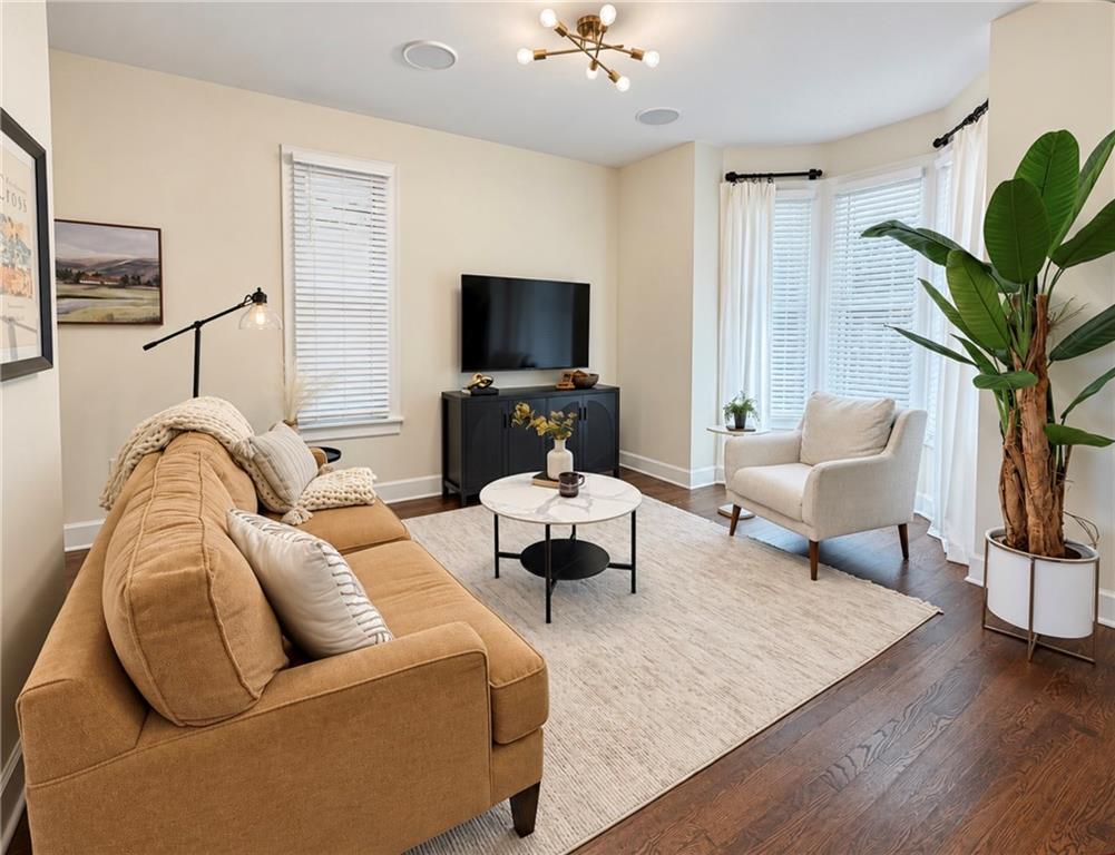 1643 Jefferson Street Property Photo 1