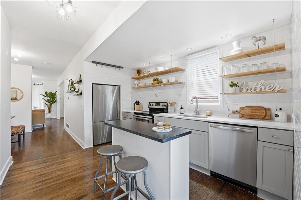 1643 Jefferson Street Property Photo 8