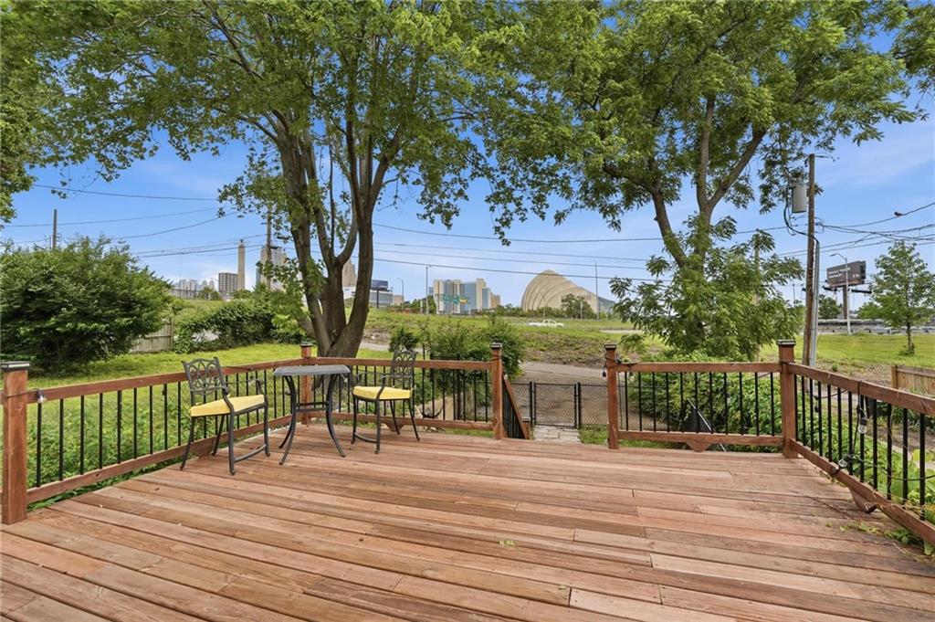 1643 Jefferson Street Property Photo 15