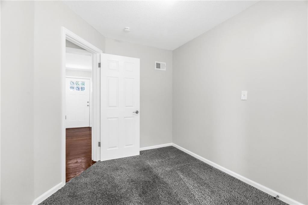 100 W 99th Street Property Photo 16