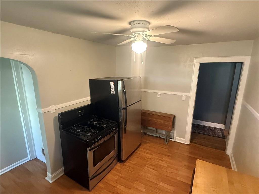419 N Willis Avenue Property Photo 9
