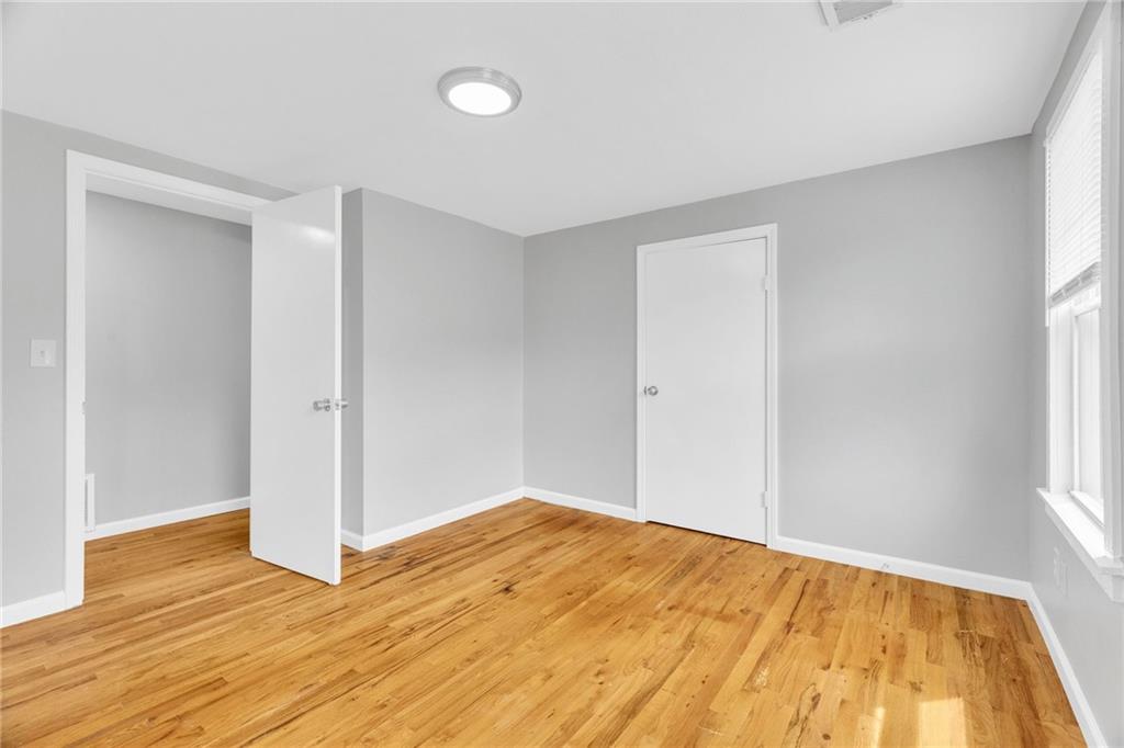 6605 N Edison Avenue Property Photo 9