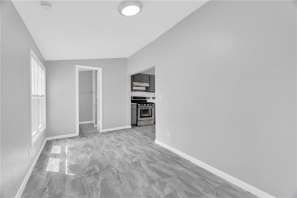 6605 N Edison Avenue Property Photo 16