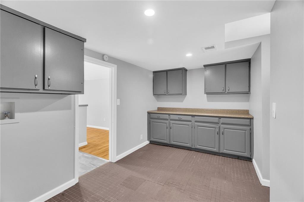 6605 N Edison Avenue Property Photo 20