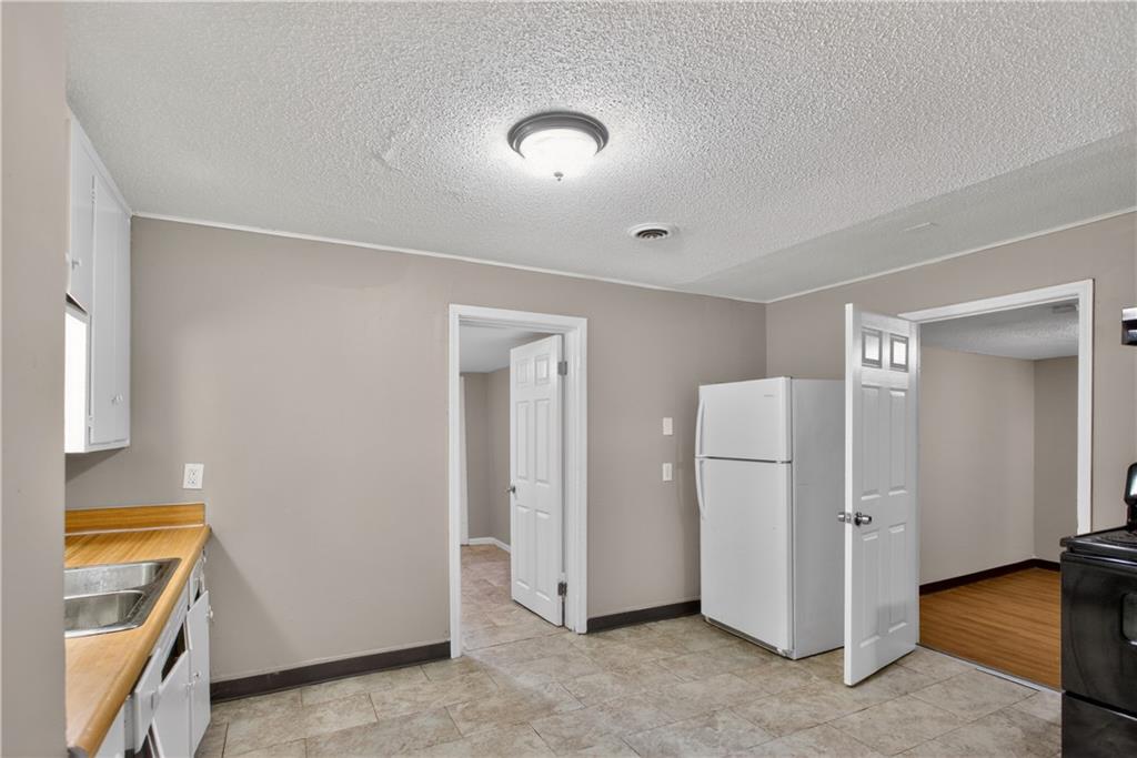1650 N 44th Street Property Photo 16