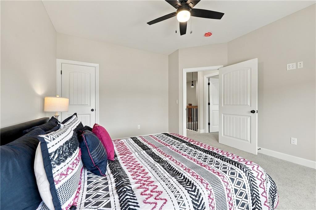 59 Lakeway Lane Property Photo 33
