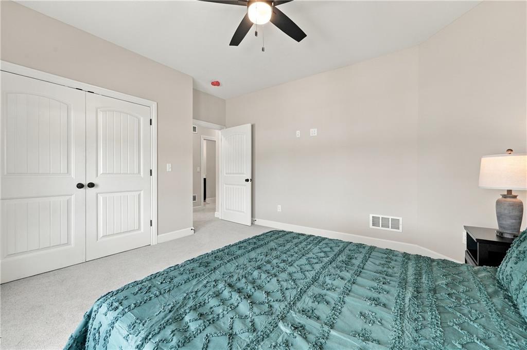 59 Lakeway Lane Property Photo 34