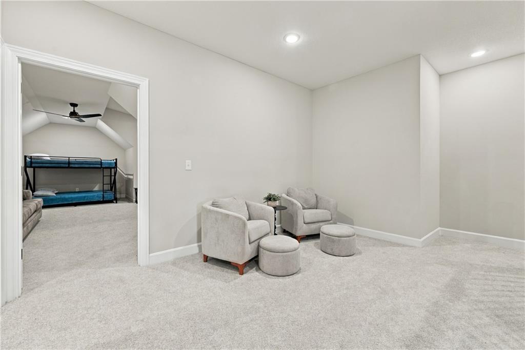 59 Lakeway Lane Property Photo 43