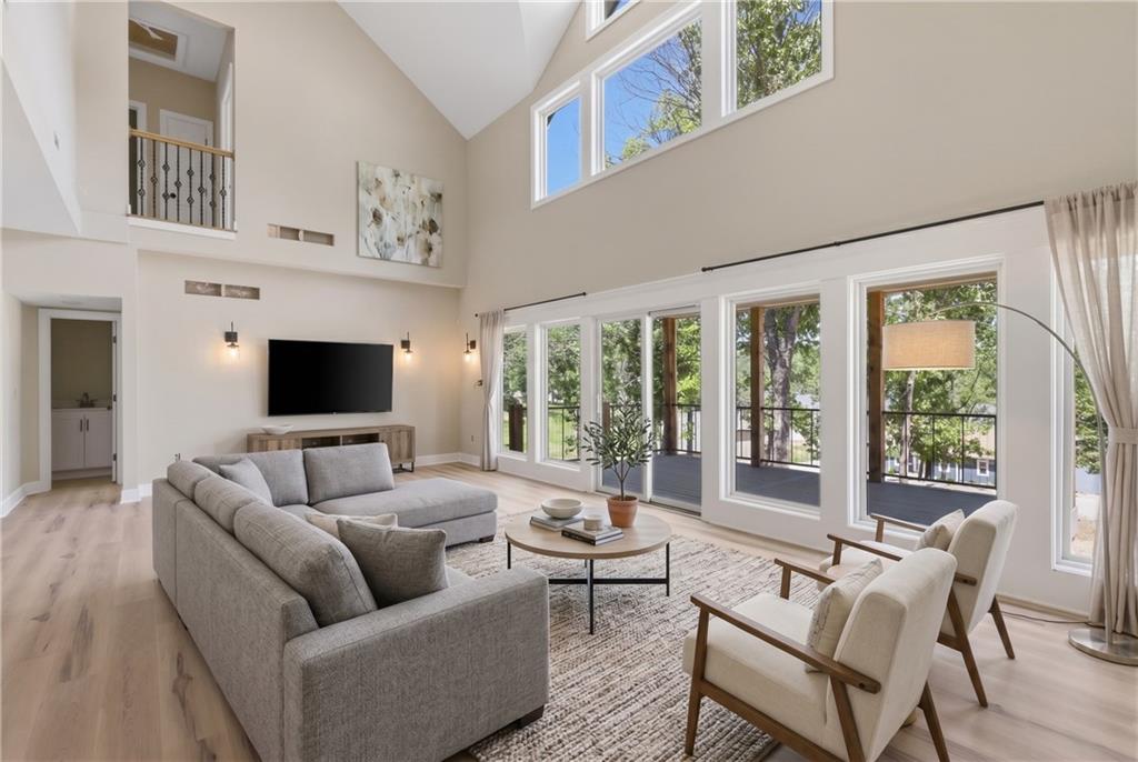 48 Eagles Pass Property Photo 14