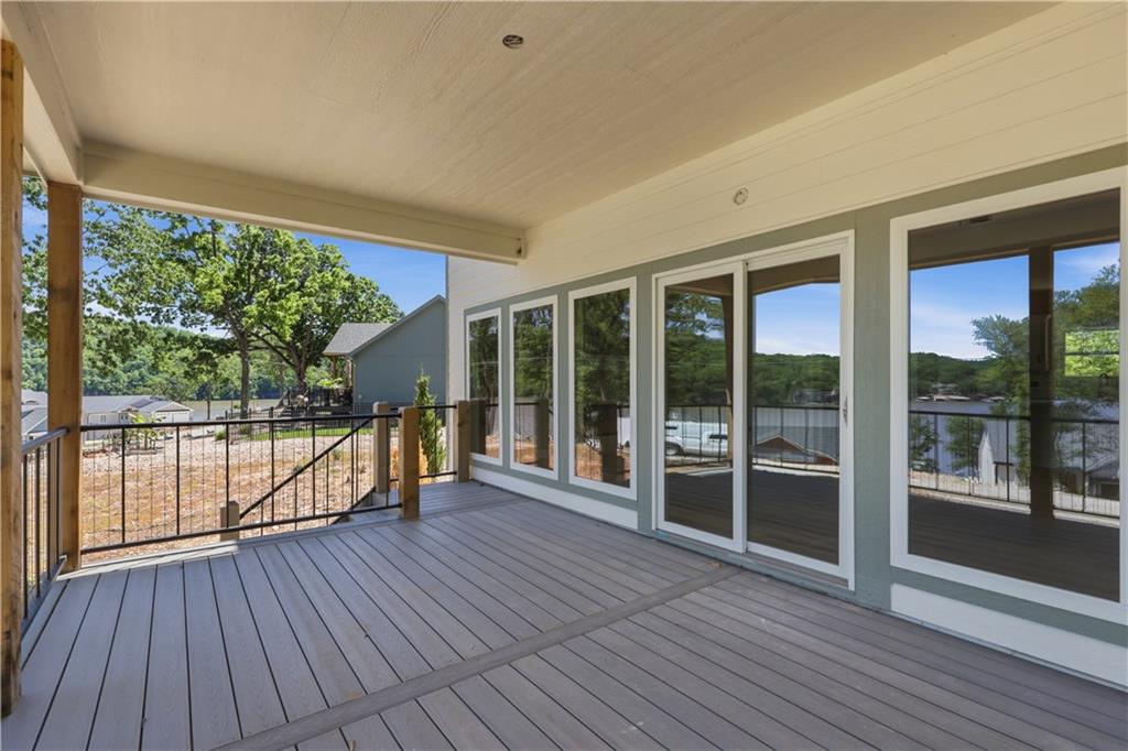 48 Eagles Pass Property Photo 17