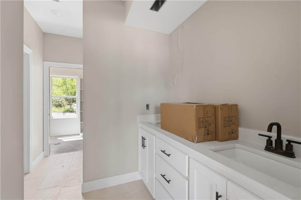 48 Eagles Pass Property Photo 25