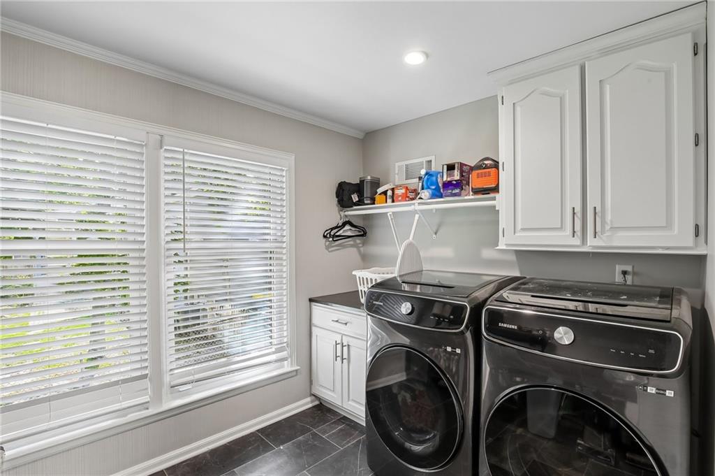 1210 Romany Road Property Photo 17