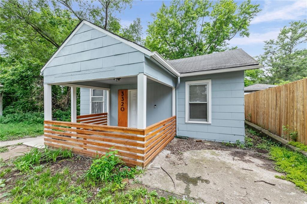 3320 Spruce Avenue Property Photo 7