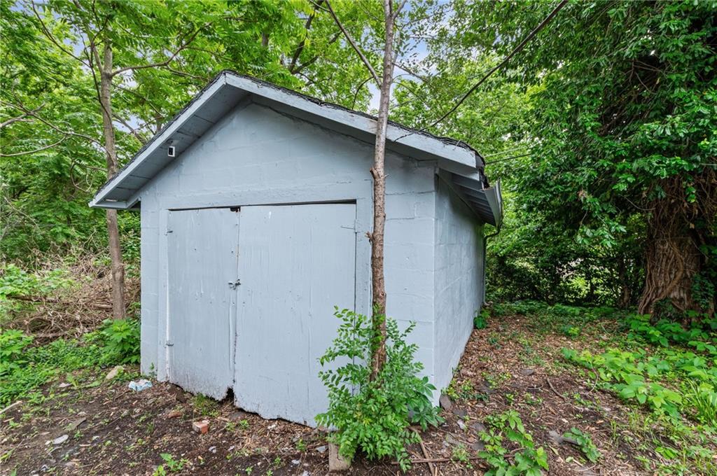 3320 Spruce Avenue Property Photo 29