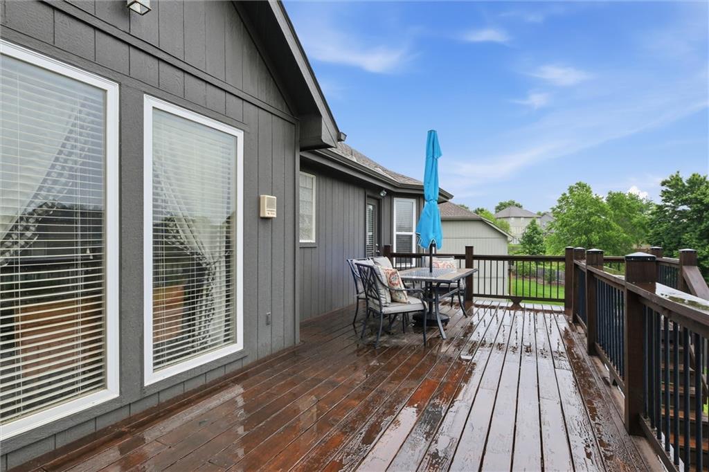 2353 Sw Switchback Court Property Photo 26