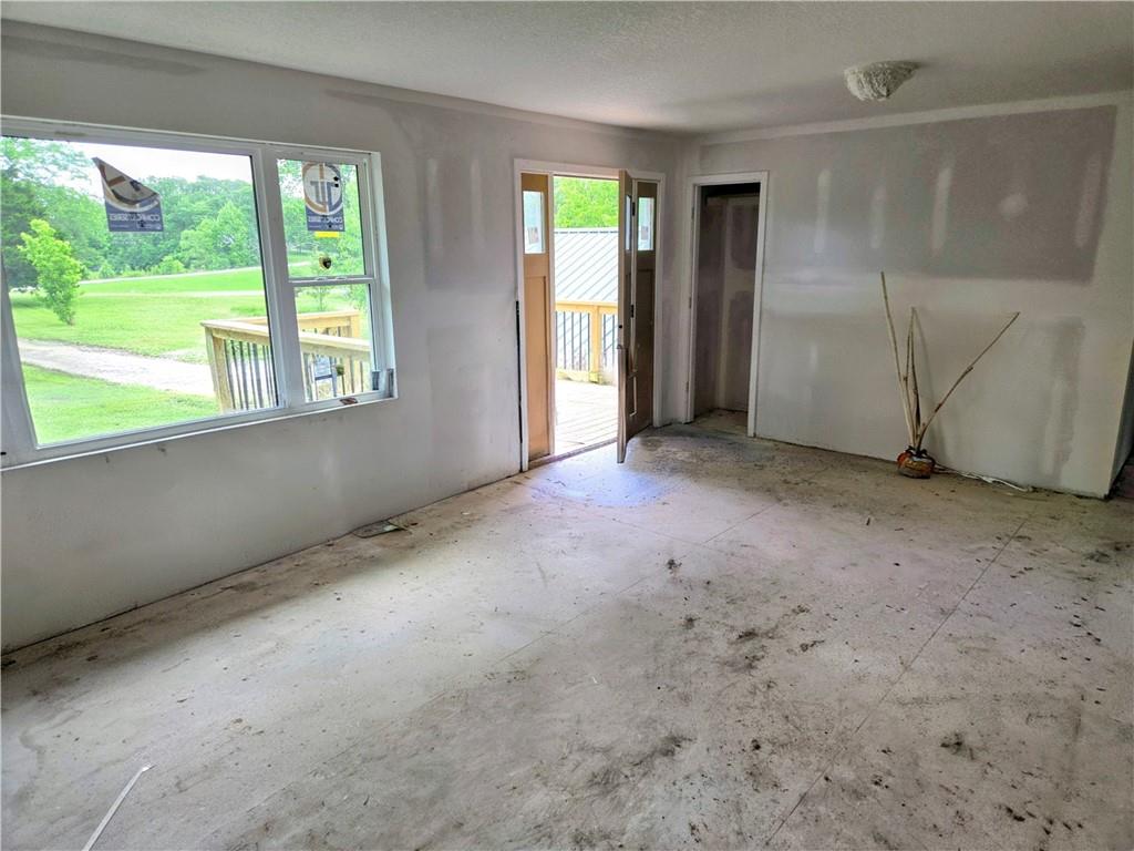 370 Nw 131 Highway Property Photo 2