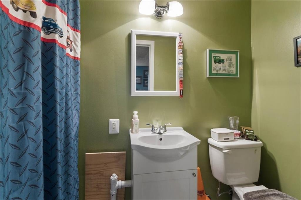 420 Nw Village Court Property Photo 25