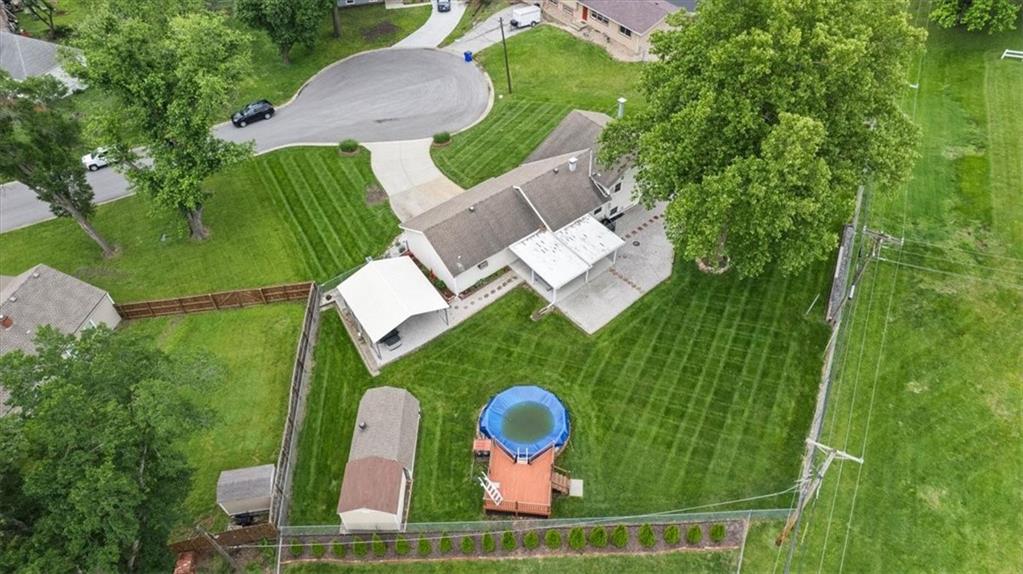 420 Nw Village Court Property Photo 29