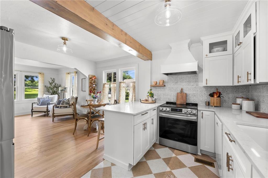 420 South Street Property Photo 15