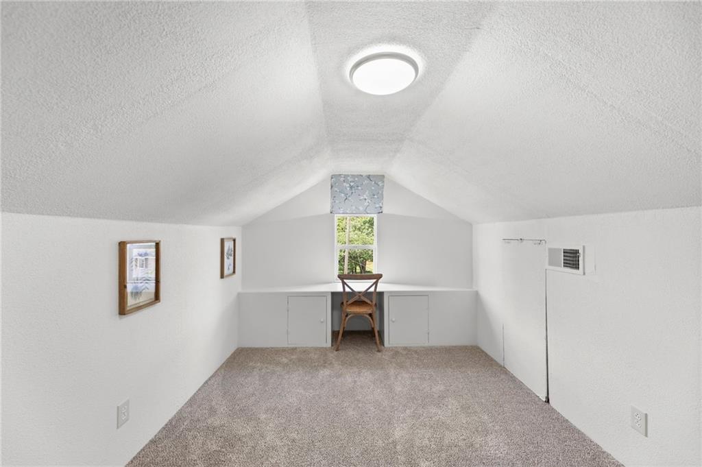 420 South Street Property Photo 32