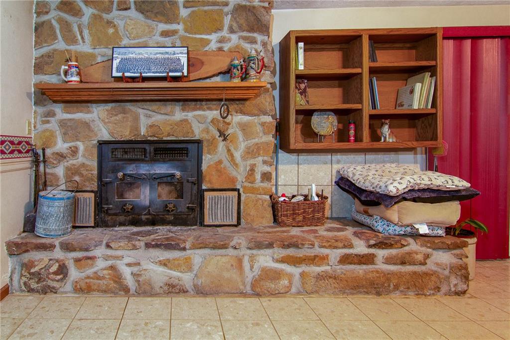 3315 Lostine Road Property Photo 4