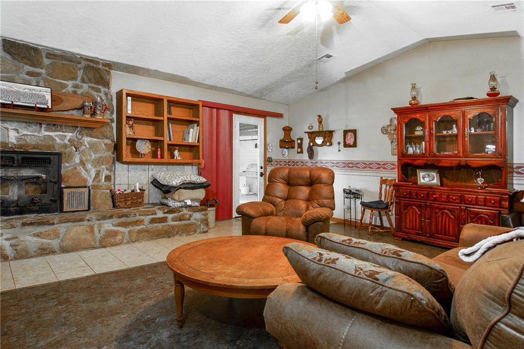 3315 Lostine Road Property Photo 5