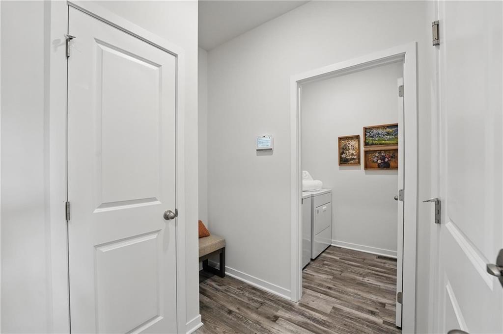 709 Solstice Circle Property Photo 8